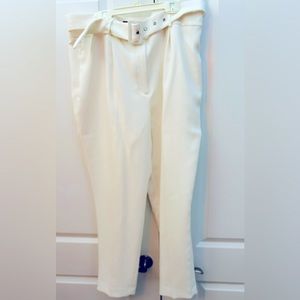 White House Black Market white Tapered Ankle Lined Pants w/Belt size 14 like new